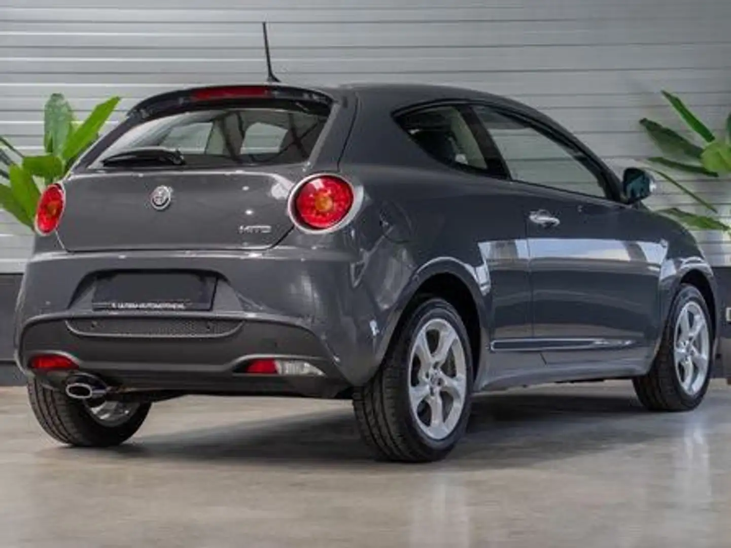 Alfa Romeo MiTo MiTo 1.4 Super Grijs - 2