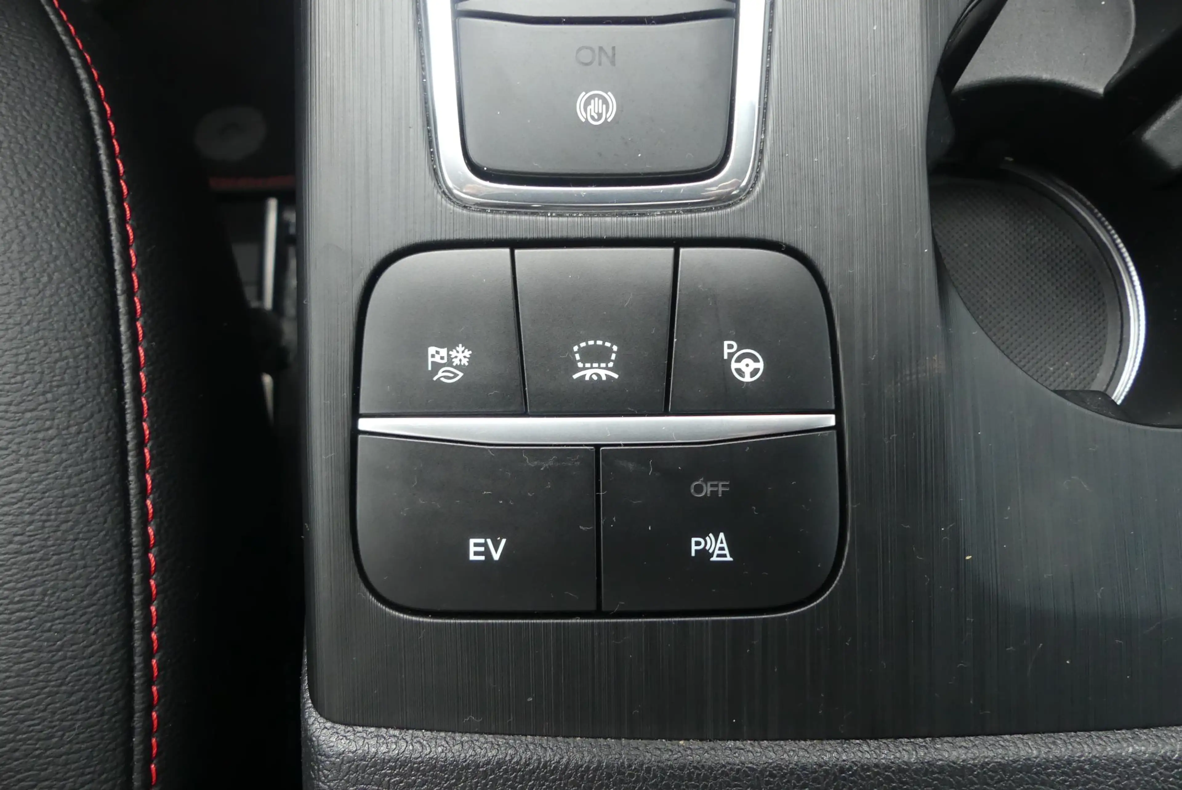 Ford Kuga 2.5 PHEV ST-Line X ELEKT. TREKHAAK, HUD, WINTER PA — photo 44