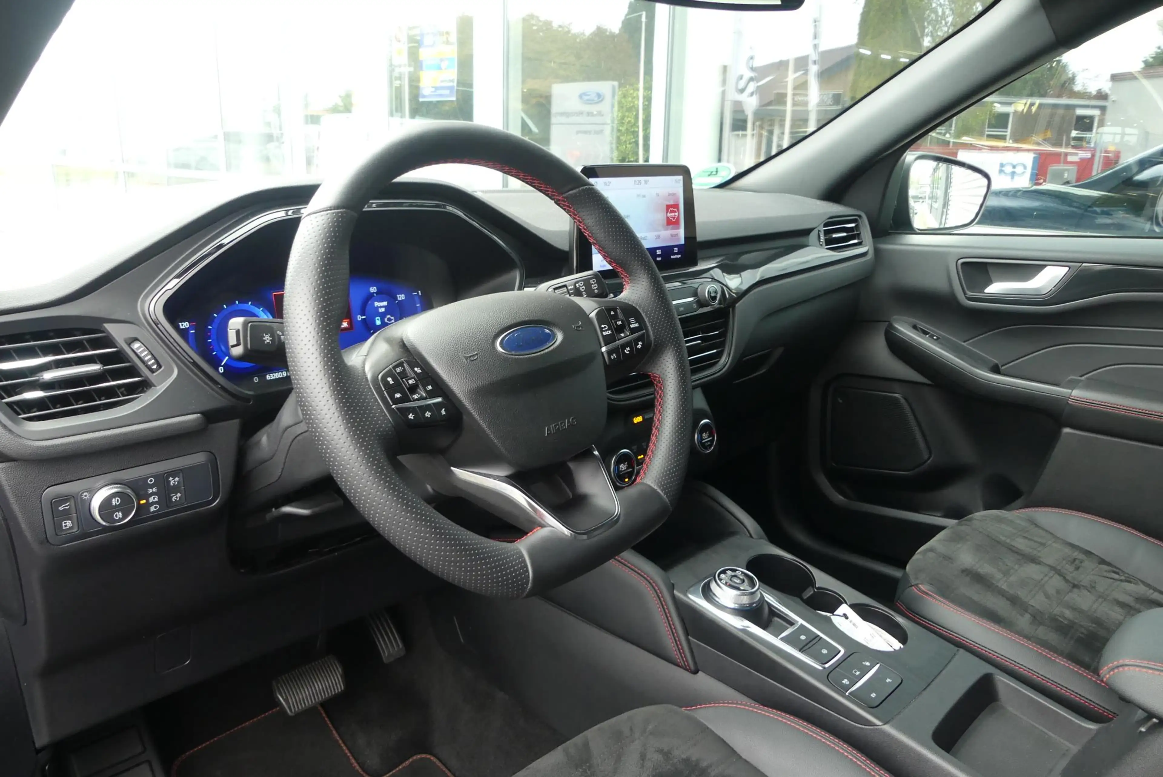 Ford Kuga 2.5 PHEV ST-Line X ELEKT. TREKHAAK, HUD, WINTER PA — photo 3