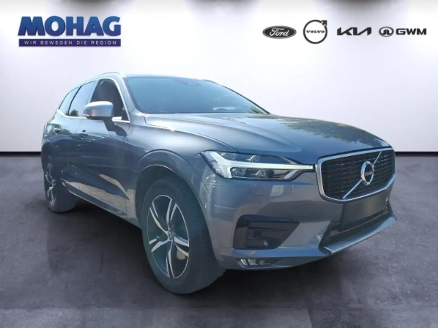 Volvo XC60 2WD D4 DPF EU6d-T R Design*Navi*Kamera* Grau - 2