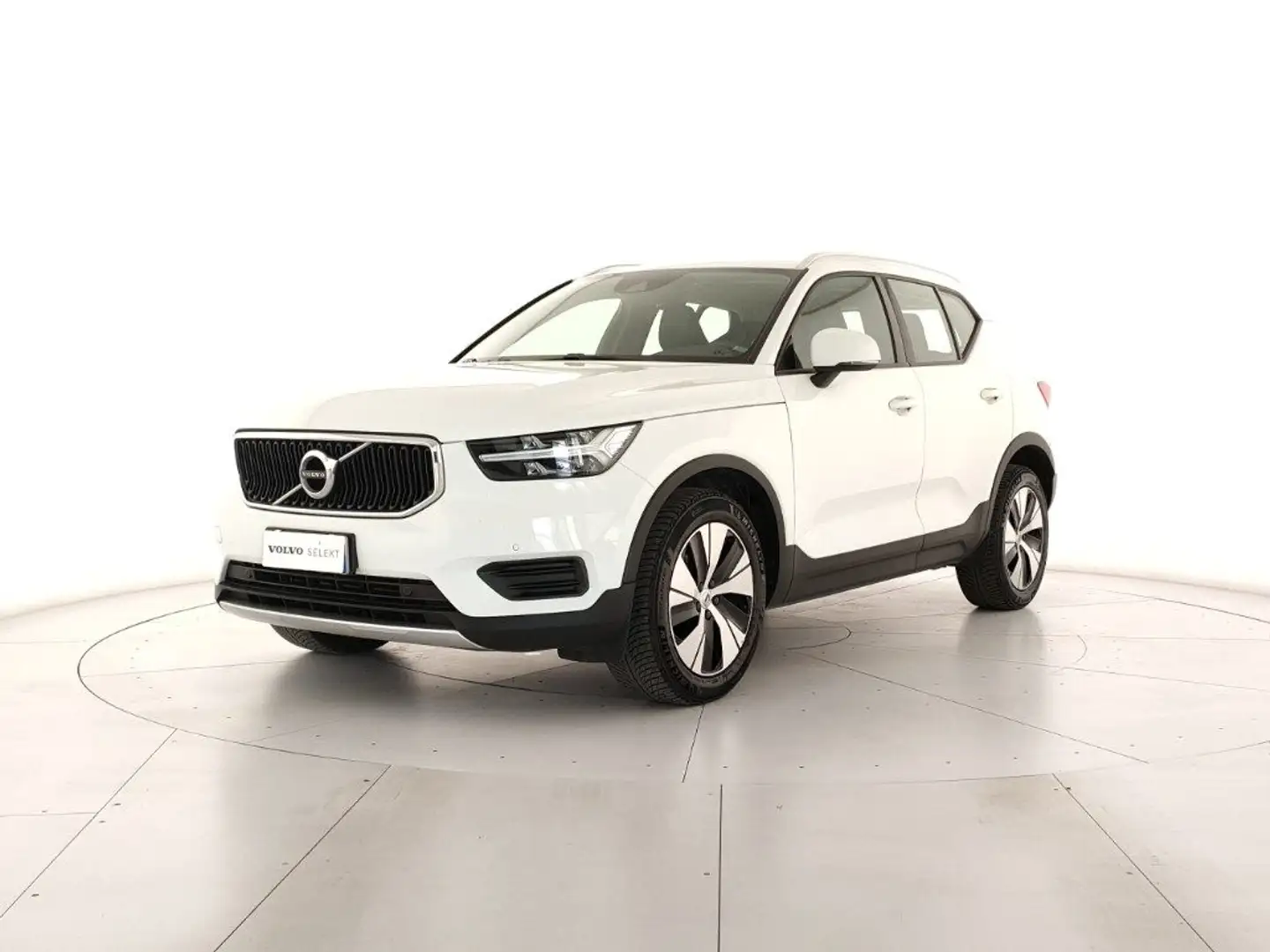 Volvo XC40 D3 Geatronic Business Plus - Autocarro Bianco - 2