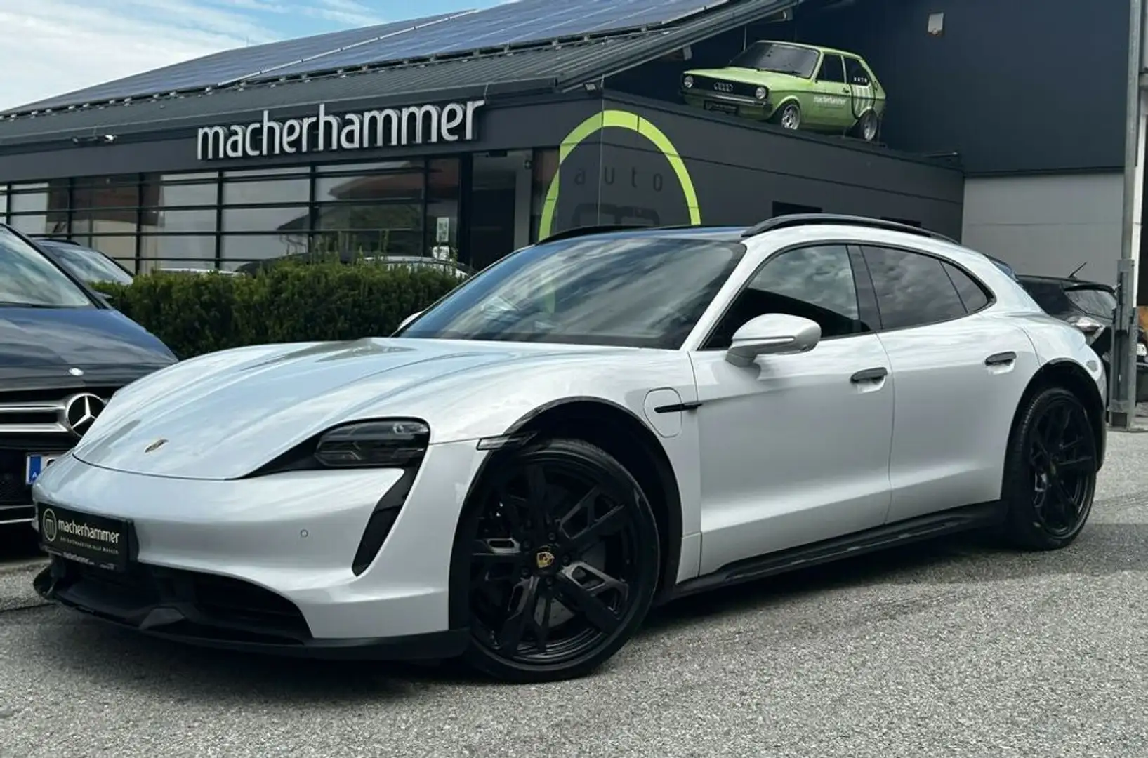 Porsche Taycan Turbo S *LED*ACC*LUFT*SITZKLIMA*21'' Grau - 1