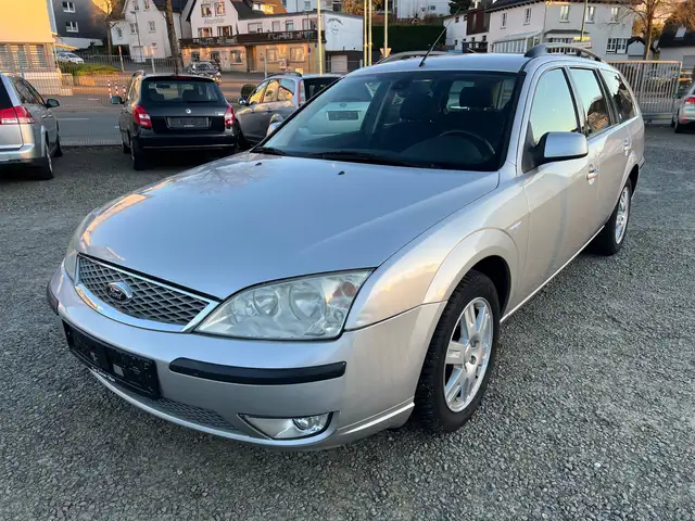 Ford Mondeo Ghia (06.2003-
