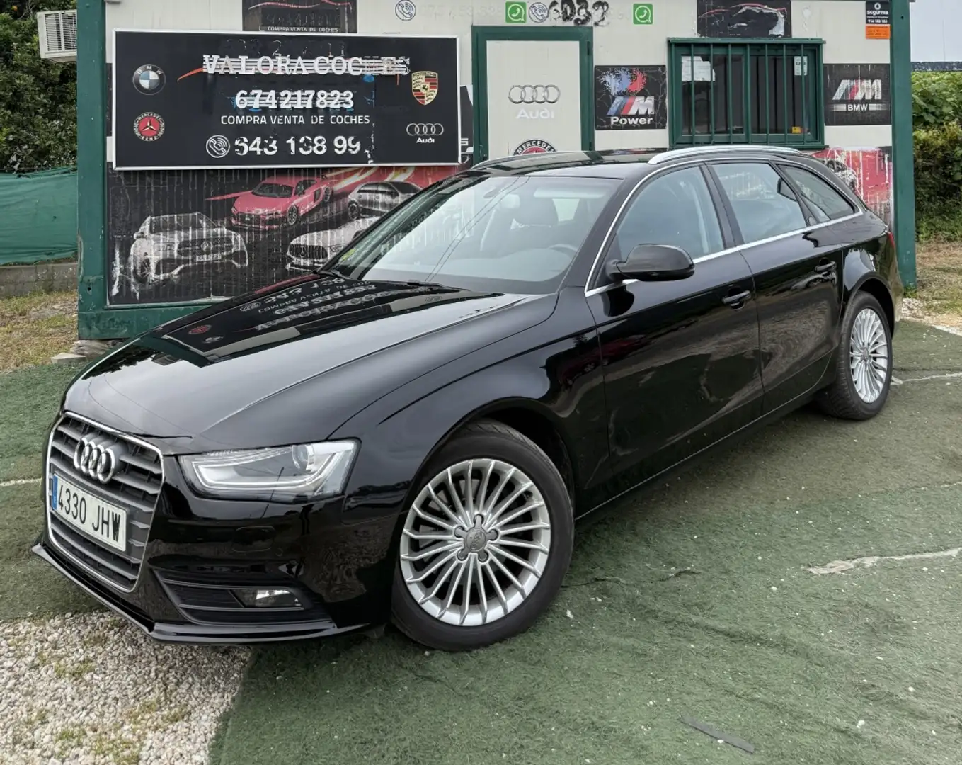 Audi A4 Avant 2.0TDI DPF 120 Schwarz - 2