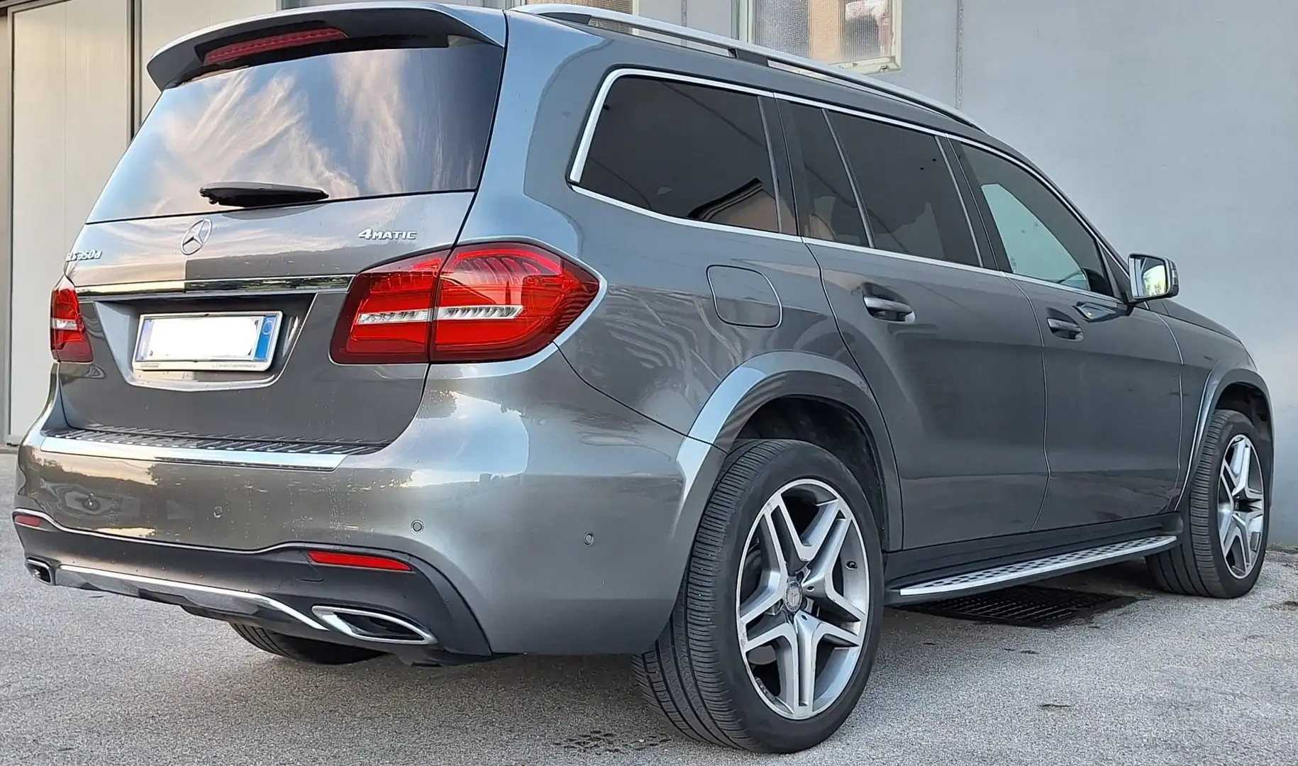 Mercedes-Benz GLS 350 GLS - X166 d Premium Plus 4matic auto Grigio - 2