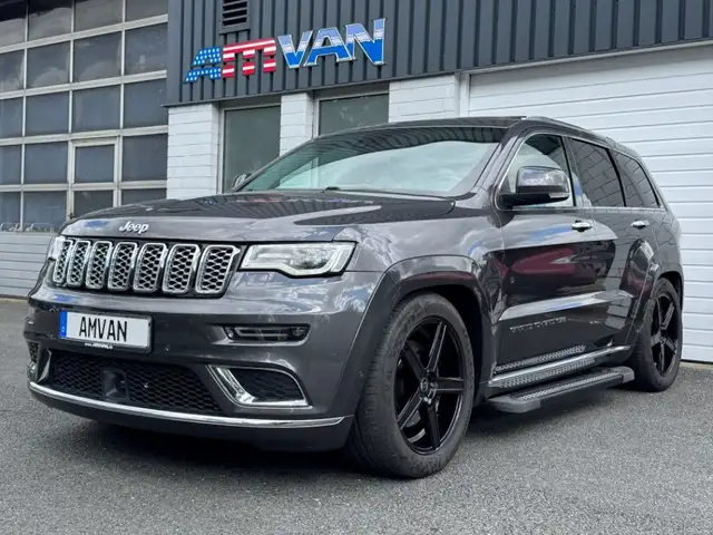Jeep Grand Cherokee 3.0 CRD Summit Pano 8 fach