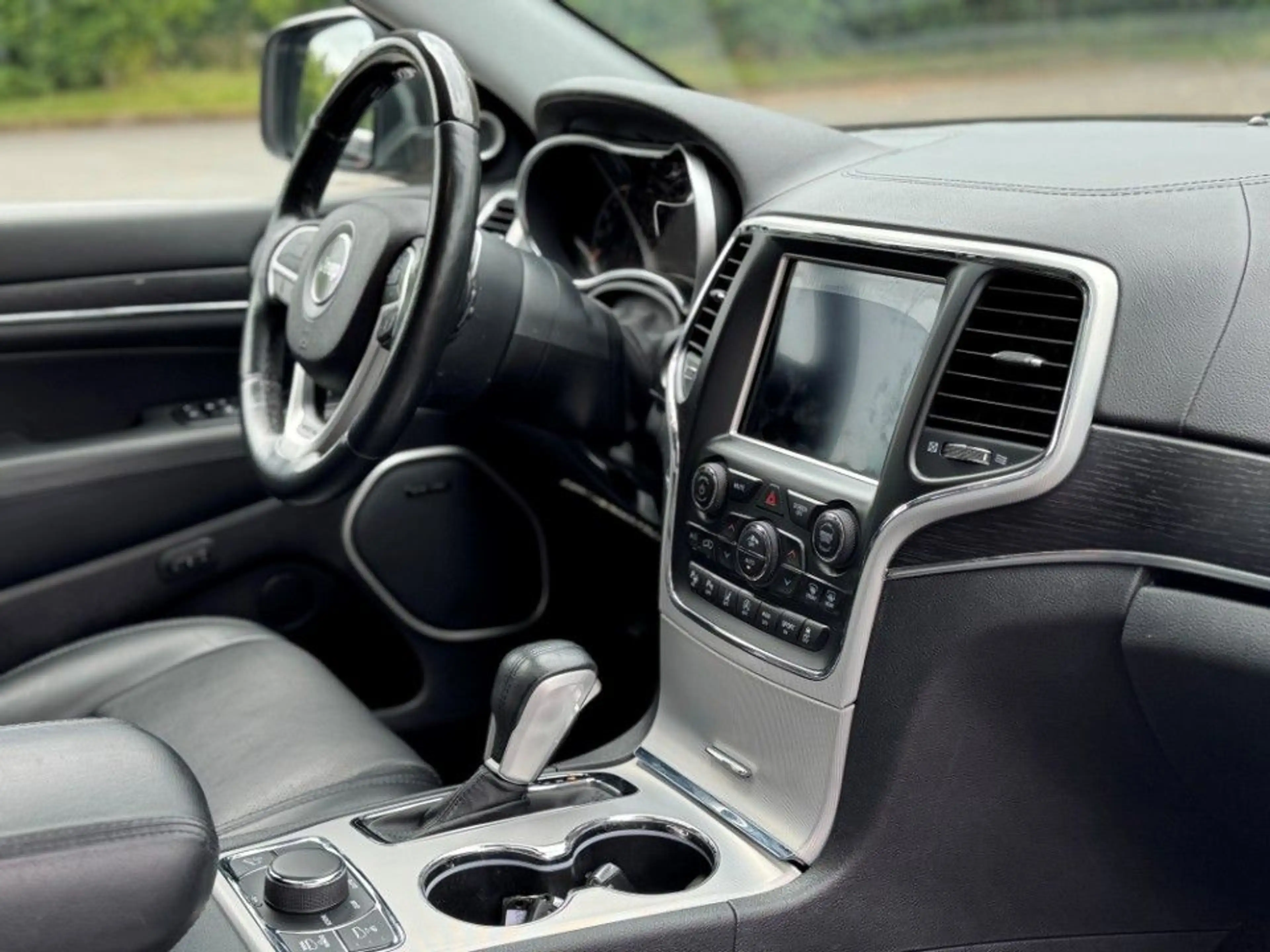 Jeep Grand Cherokee 3.0 CRD Summit — photo 4