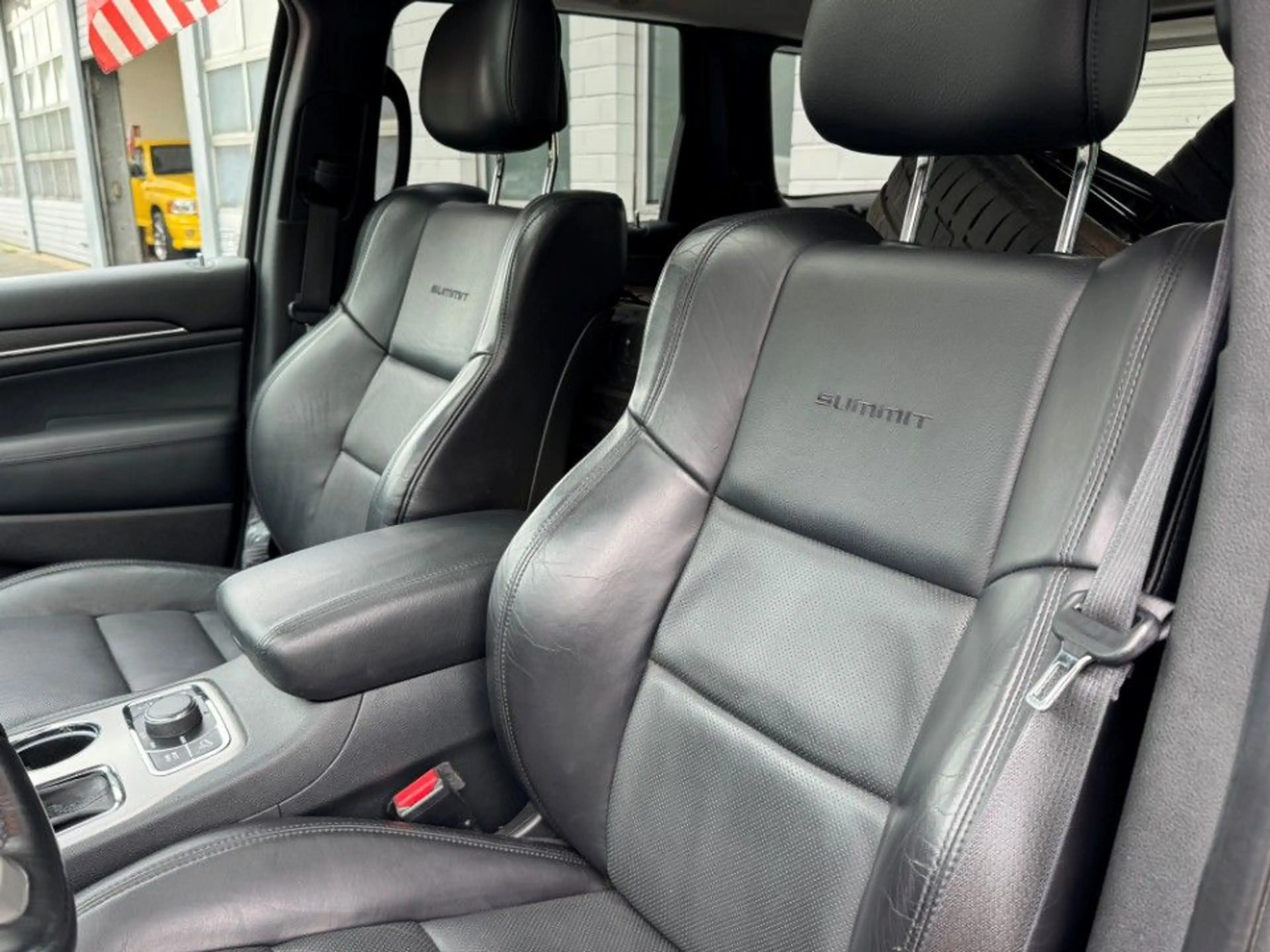 Jeep Grand Cherokee 3.0 CRD Summit — photo 5