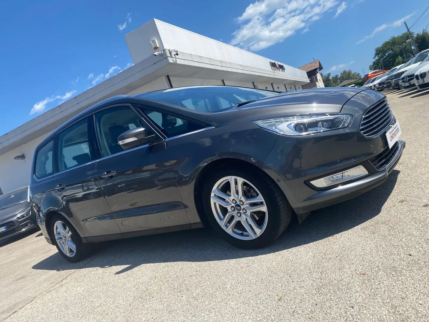 Ford Galaxy Galaxy III 2.0 tdci Titanium Auto 179cv 7 posti Grigio - 2