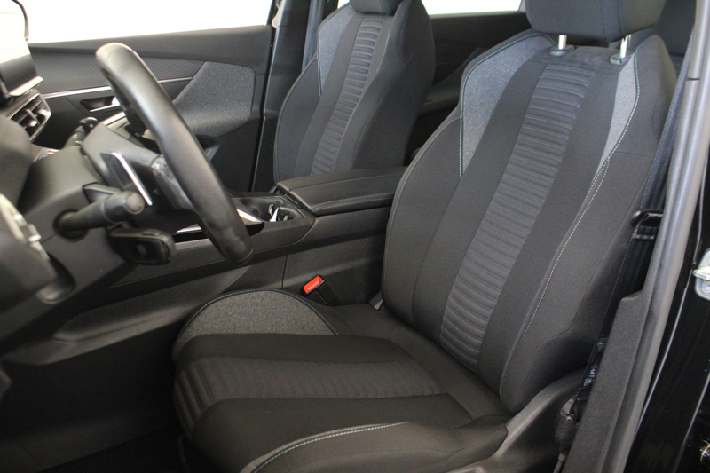 Peugeot 5008 1.2 PureTech Active Pack Business |Camera|Navi| — photo 15
