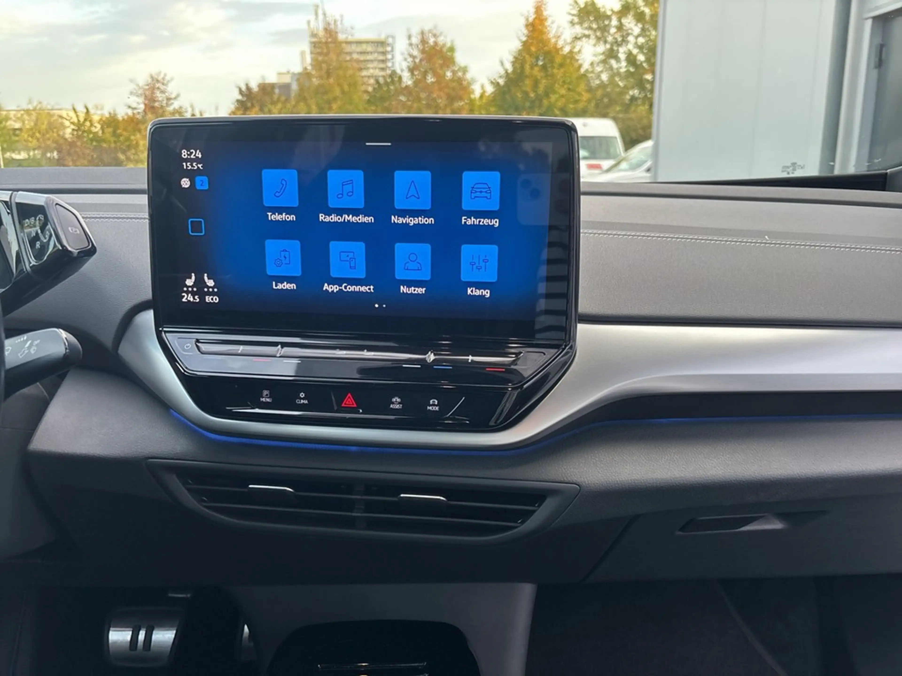 Volkswagen ID.5 Pro Performance *Wärmepumpe*Navi*AHK* — photo 13