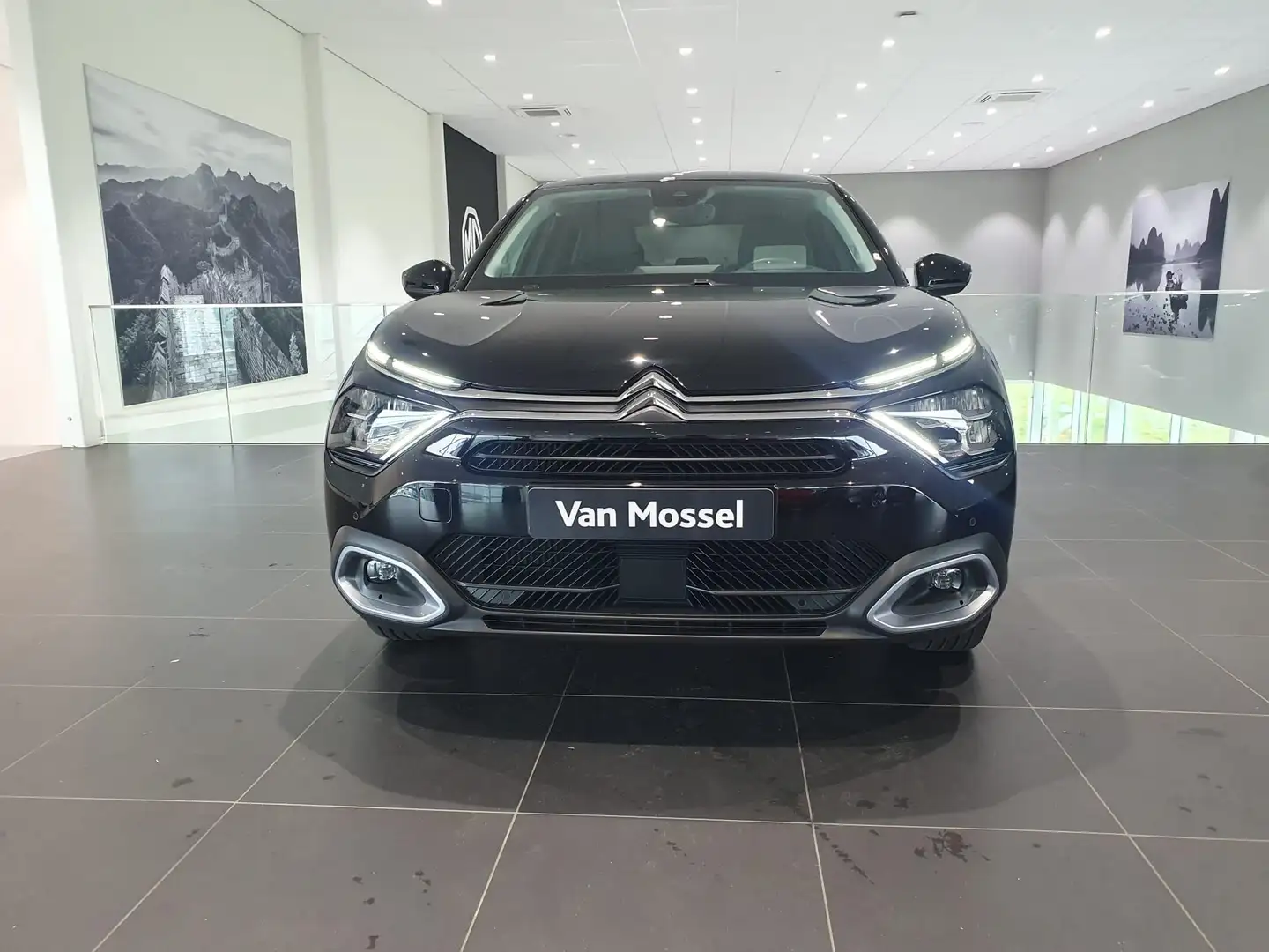 Citroen C4 X 1.2 Puretech Max | AUTOMAAT | Navigatie | Achterui Zwart - 2