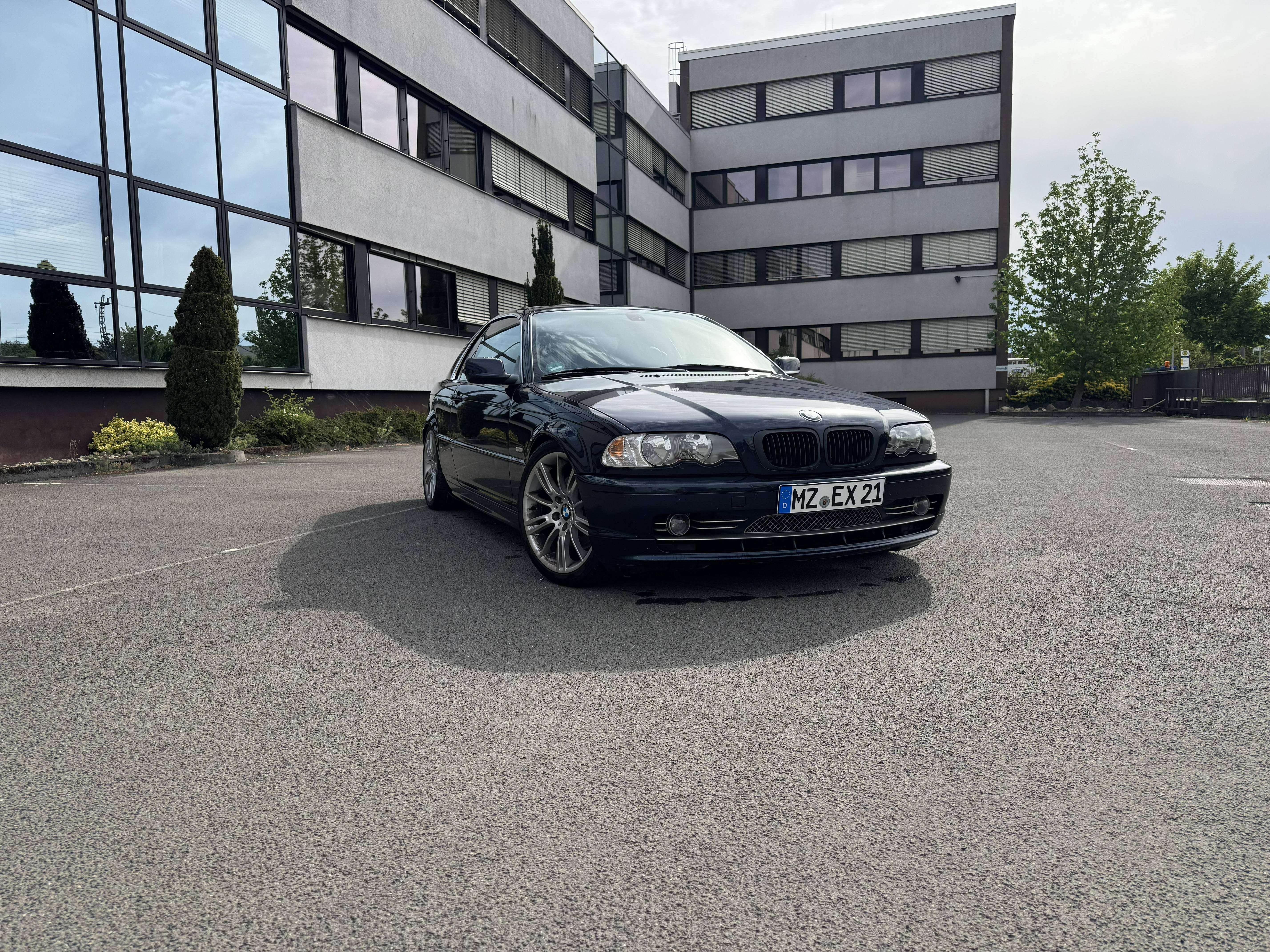 Second hand Bmw 3 Series 