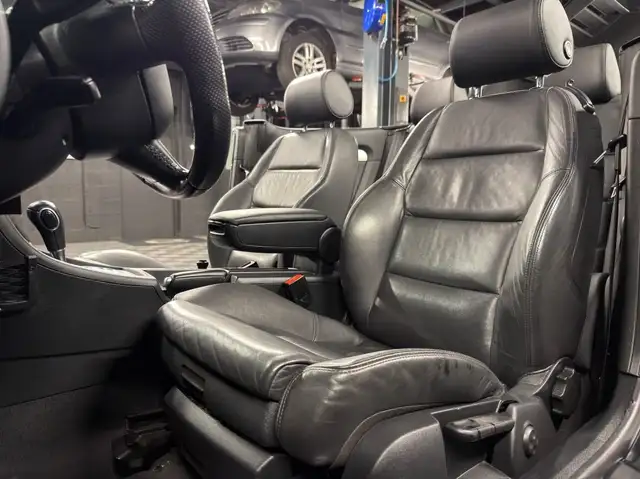Audi A4 view 18