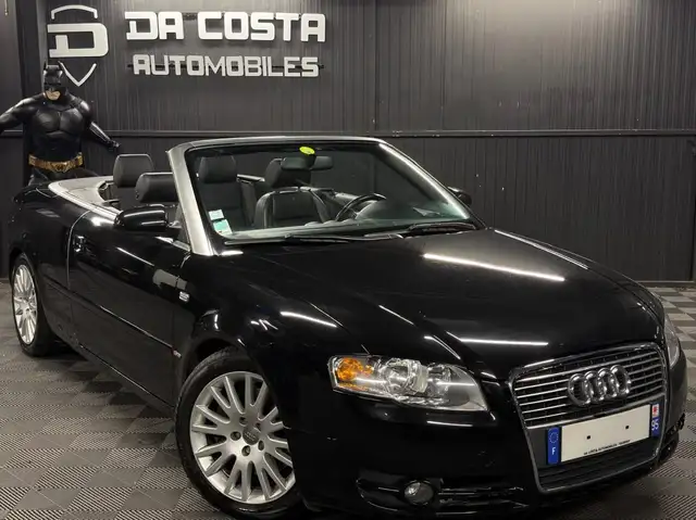 Audi A4 view 3