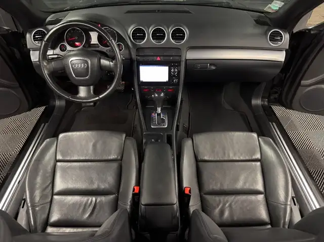 Audi A4 view 22