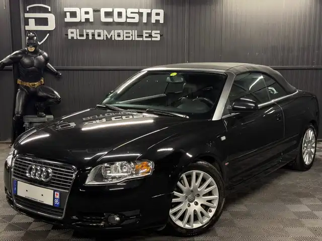 Audi A4 view 6
