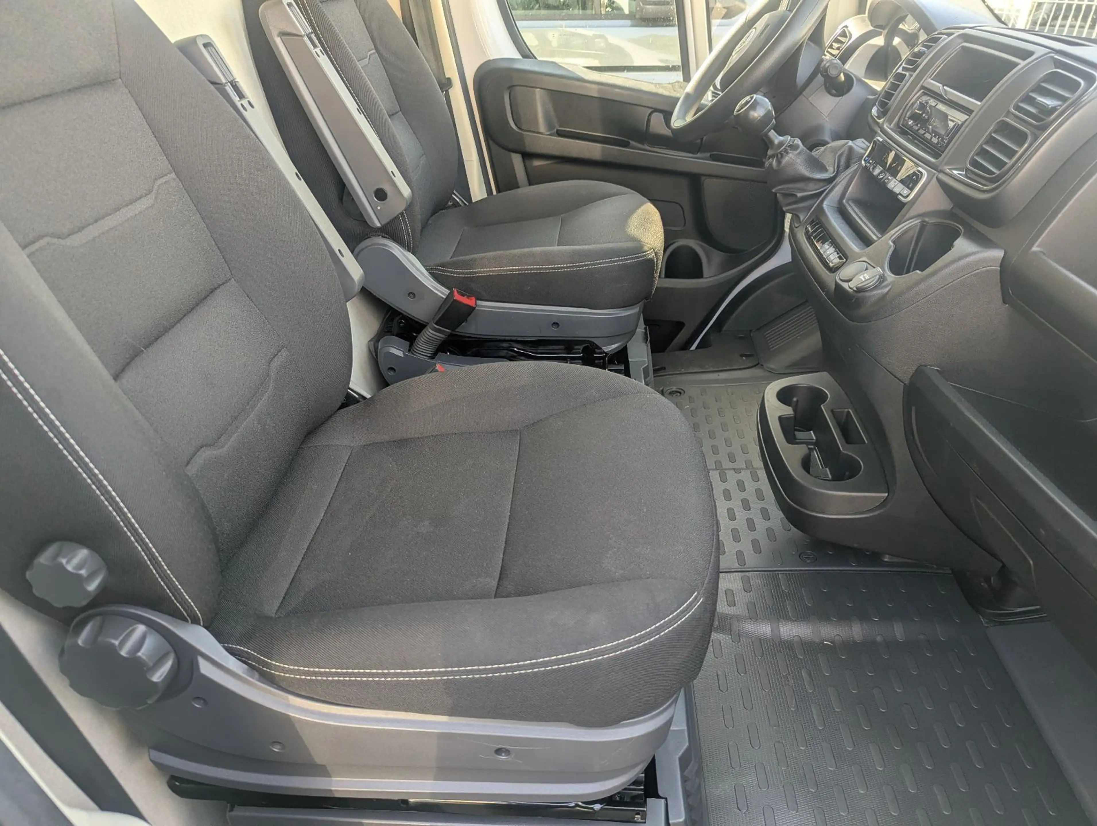Fiat Ducato Hochr.-Kasten 30 140 L2H2 RS: 3450 mm — photo 5