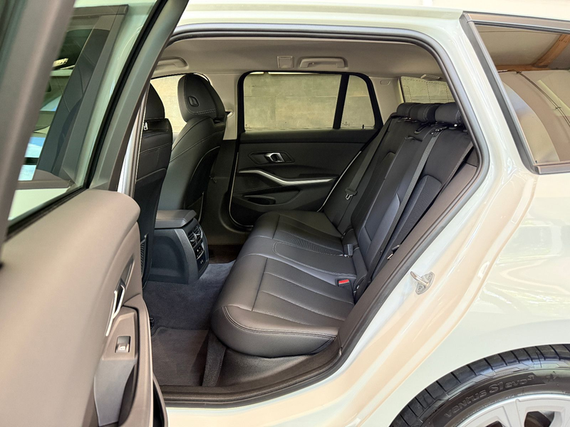 BMW 318 Touring Advantage 5 J. GARANTIE LIVE LED — photo 11