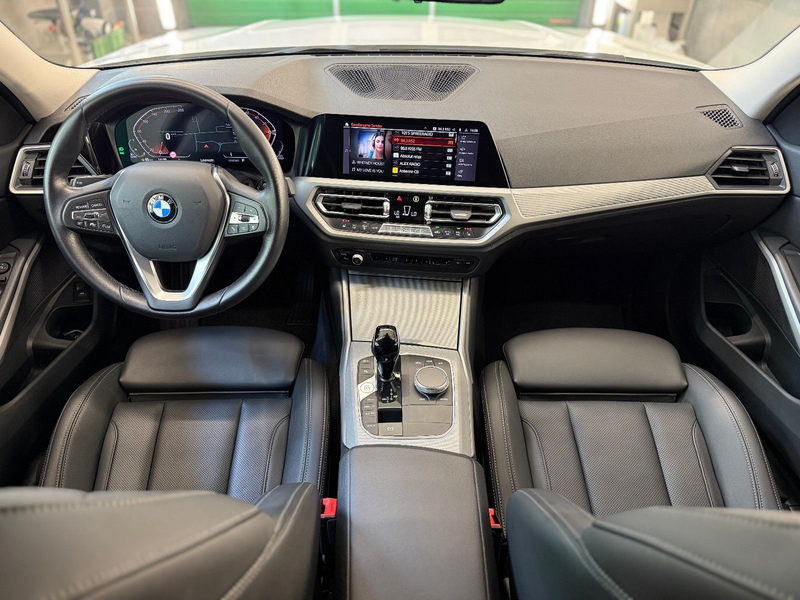 BMW 318 Touring Advantage 5 J. GARANTIE LIVE LED — photo 5