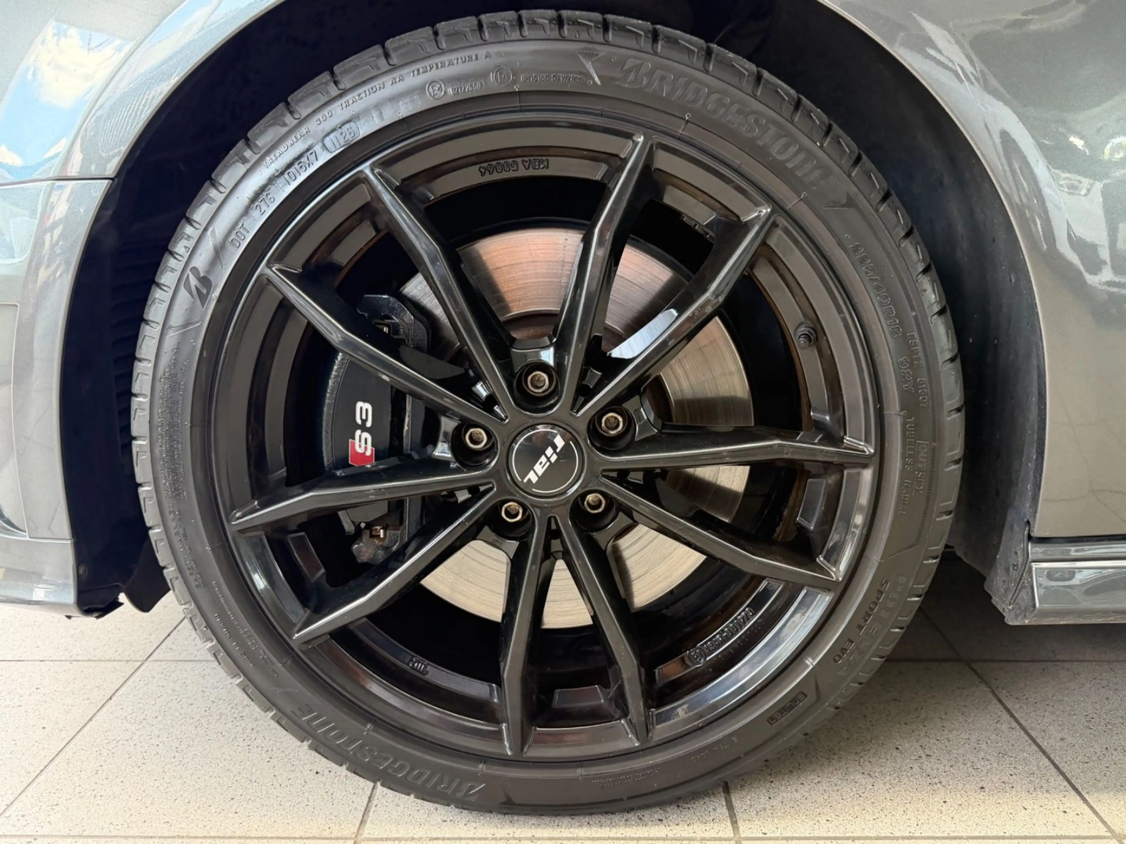 Audi S3 Sportback 2.0 TFSI quattro LEDER NAVI SHZ PDC — photo 10