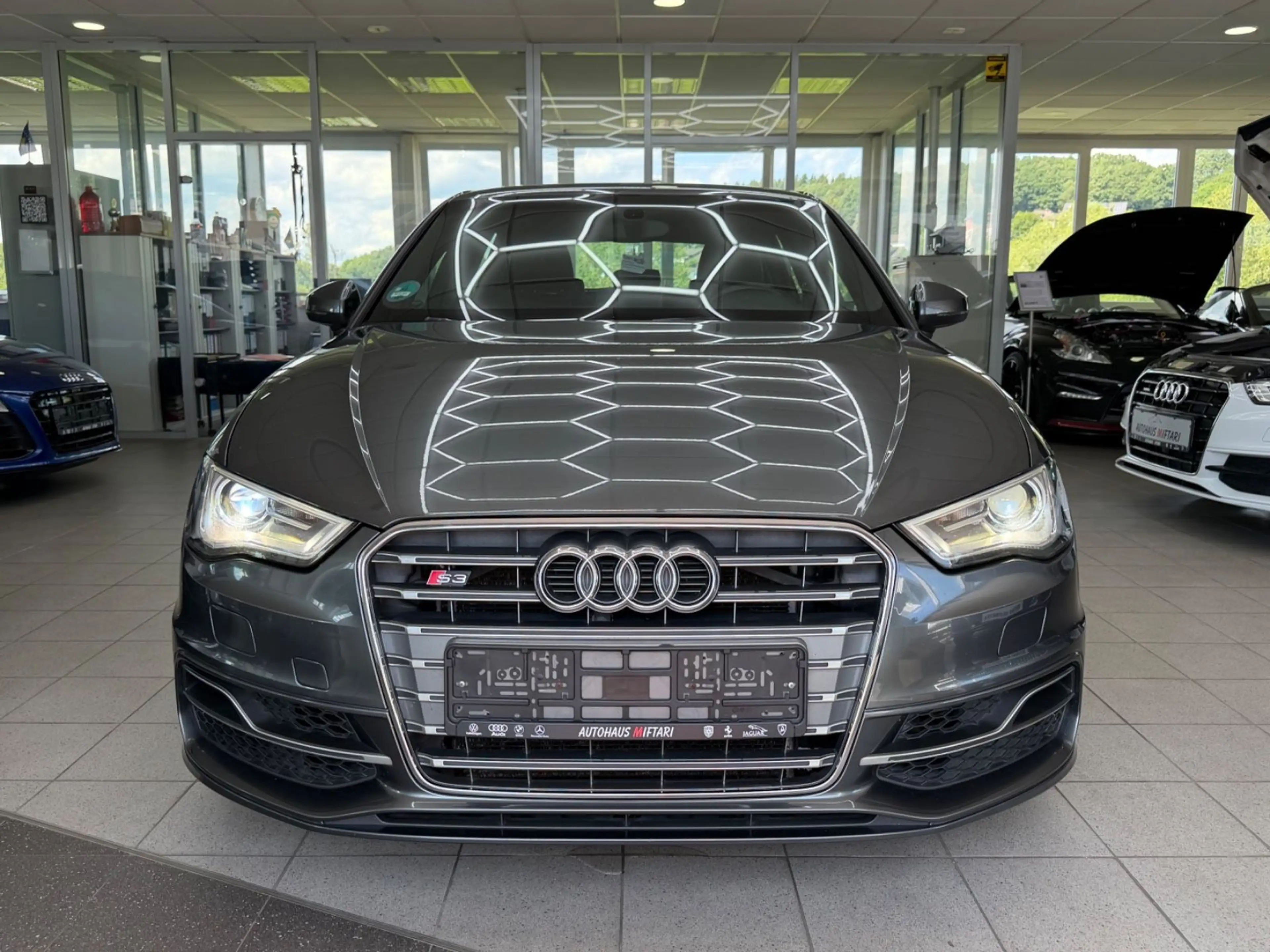 Audi S3 Sportback 2.0 TFSI quattro LEDER NAVI SHZ PDC — photo 6