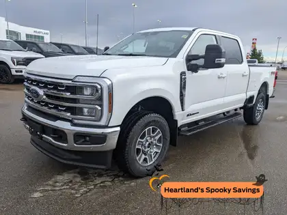 White 2026 Ford F-350 Super Duty Pickup Truck Four-Wheel Drive Automatic