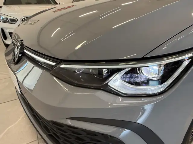 Volkswagen Golf view 23