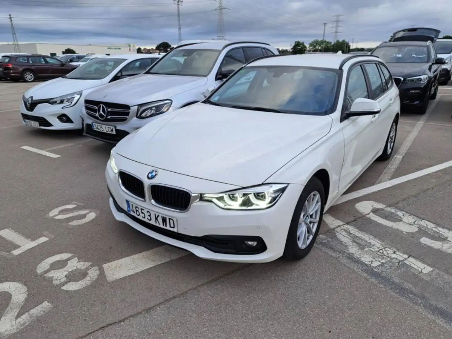 BMW 320 320dA Touring xDrive Blanco - 1