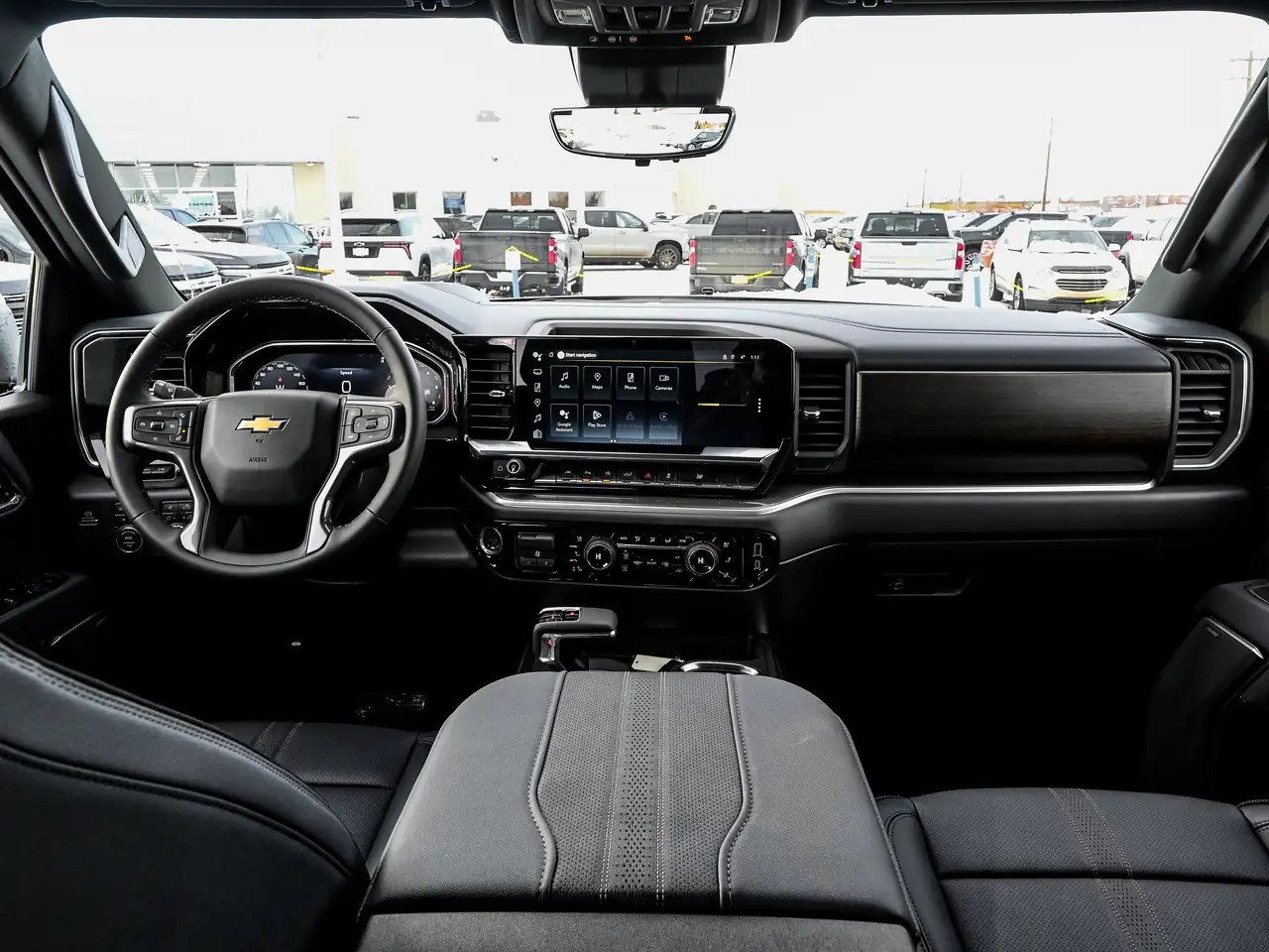 Chevrolet Silverado 1500 снимка Chevrolet Silverado 1500