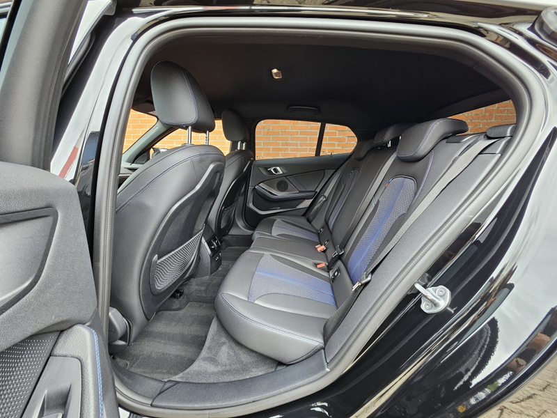 BMW 120 1-serie 120i M-Sport Automaat Sportpack Carplay Ca — photo 6