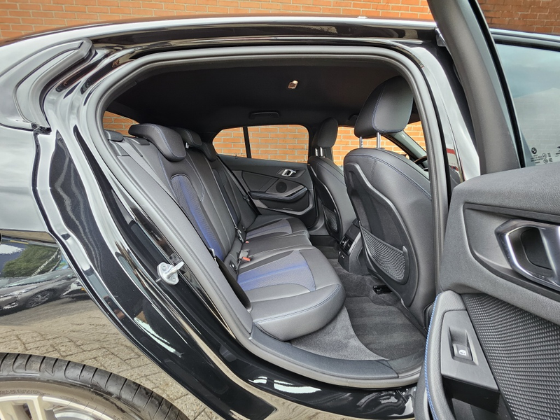 BMW 120 1-serie 120i M-Sport Automaat Sportpack Carplay Ca — photo 28