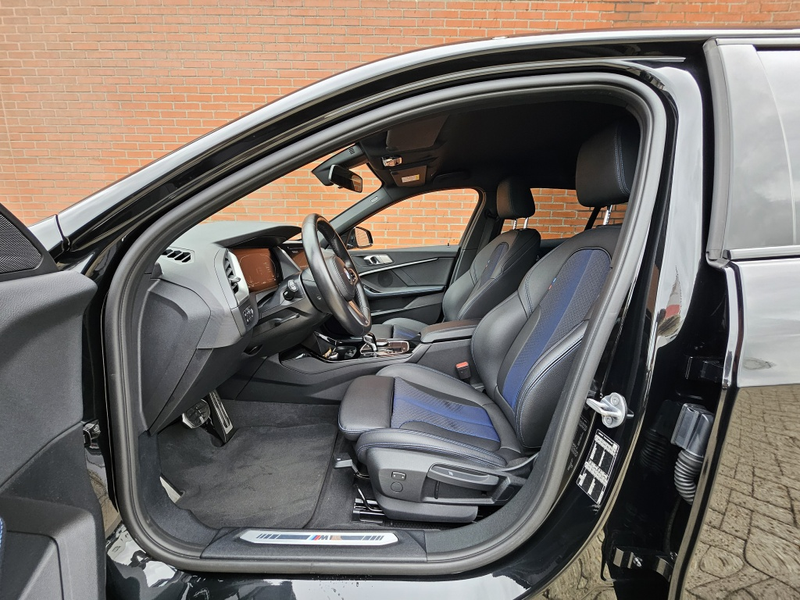 BMW 120 1-serie 120i M-Sport Automaat Sportpack Carplay Ca — photo 3