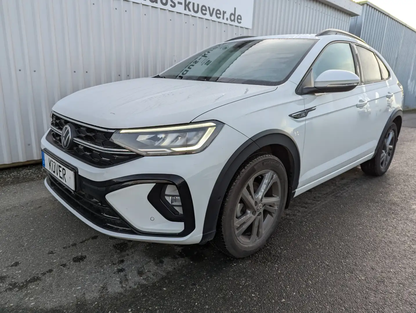 Volkswagen Taigo R-Line 1,0 TSI DSG ACC+LED+AHK+17´´ Weiß - 1