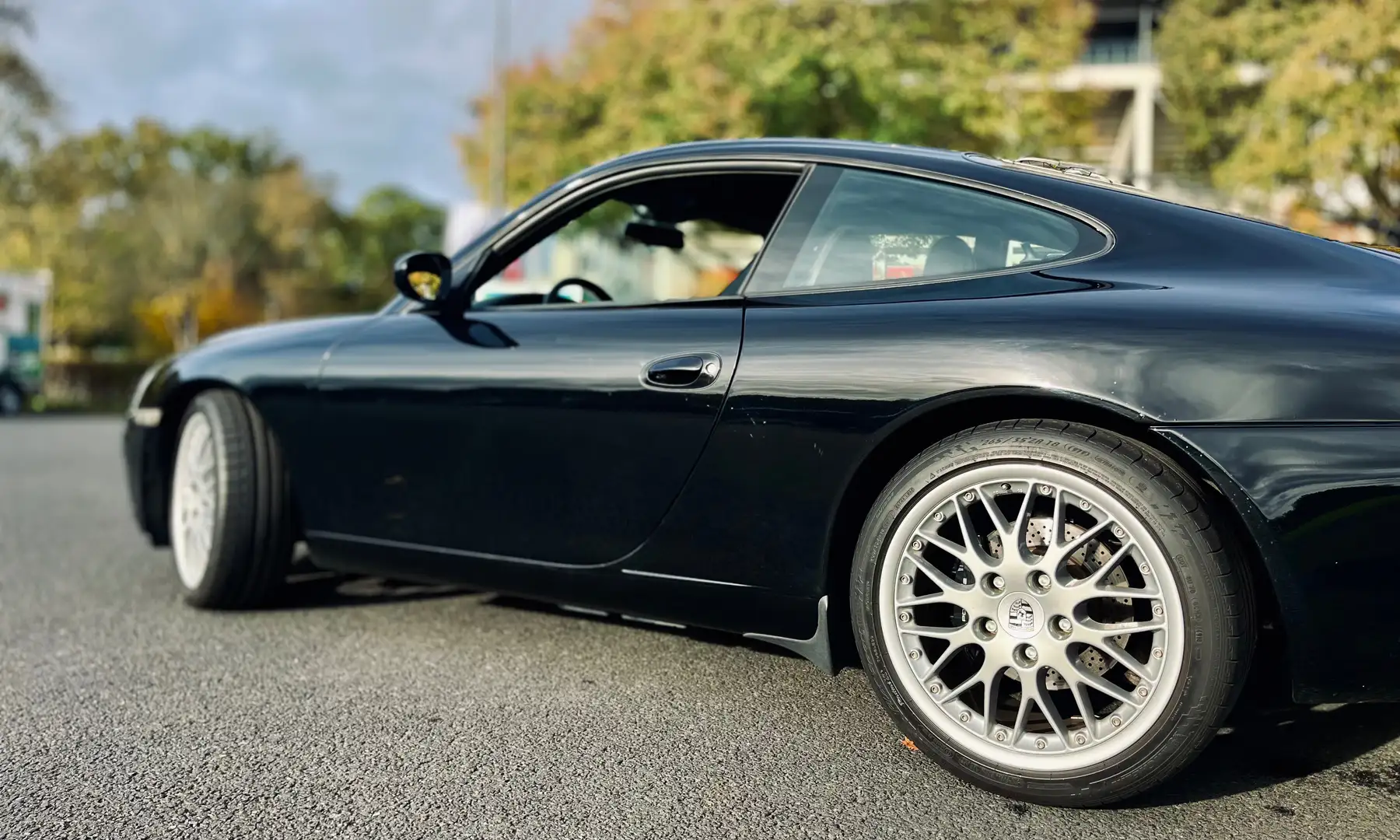 Porsche 996 911 Carrera Fekete - 2