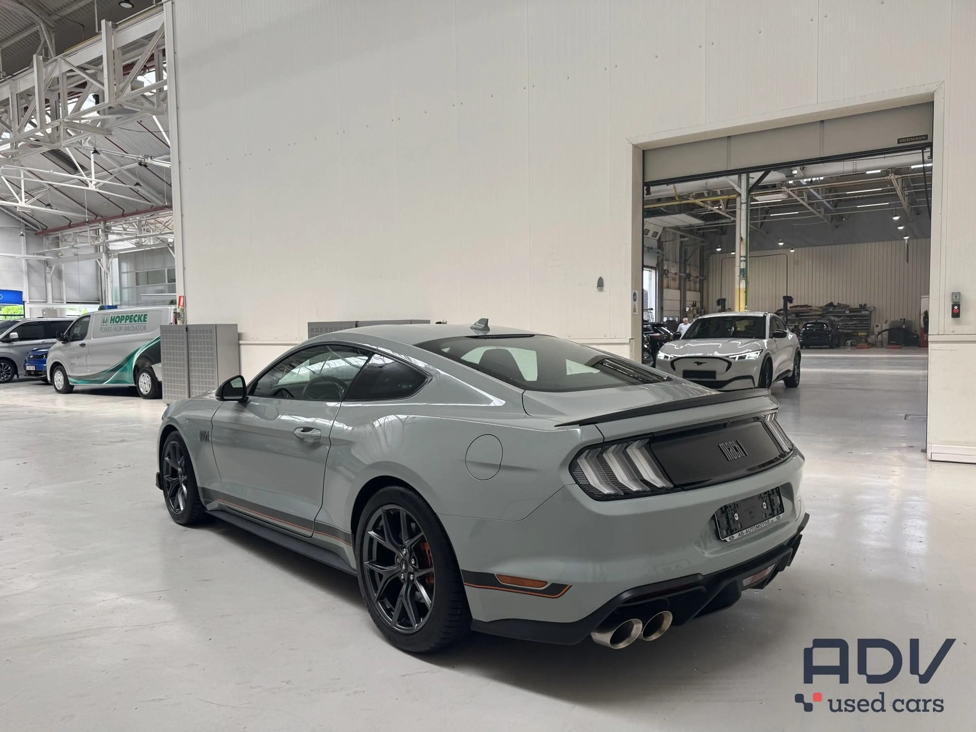 Ford Mustang 5.0 V8 - Mach 1 - Recaro Seats - Manual!! — photo 3