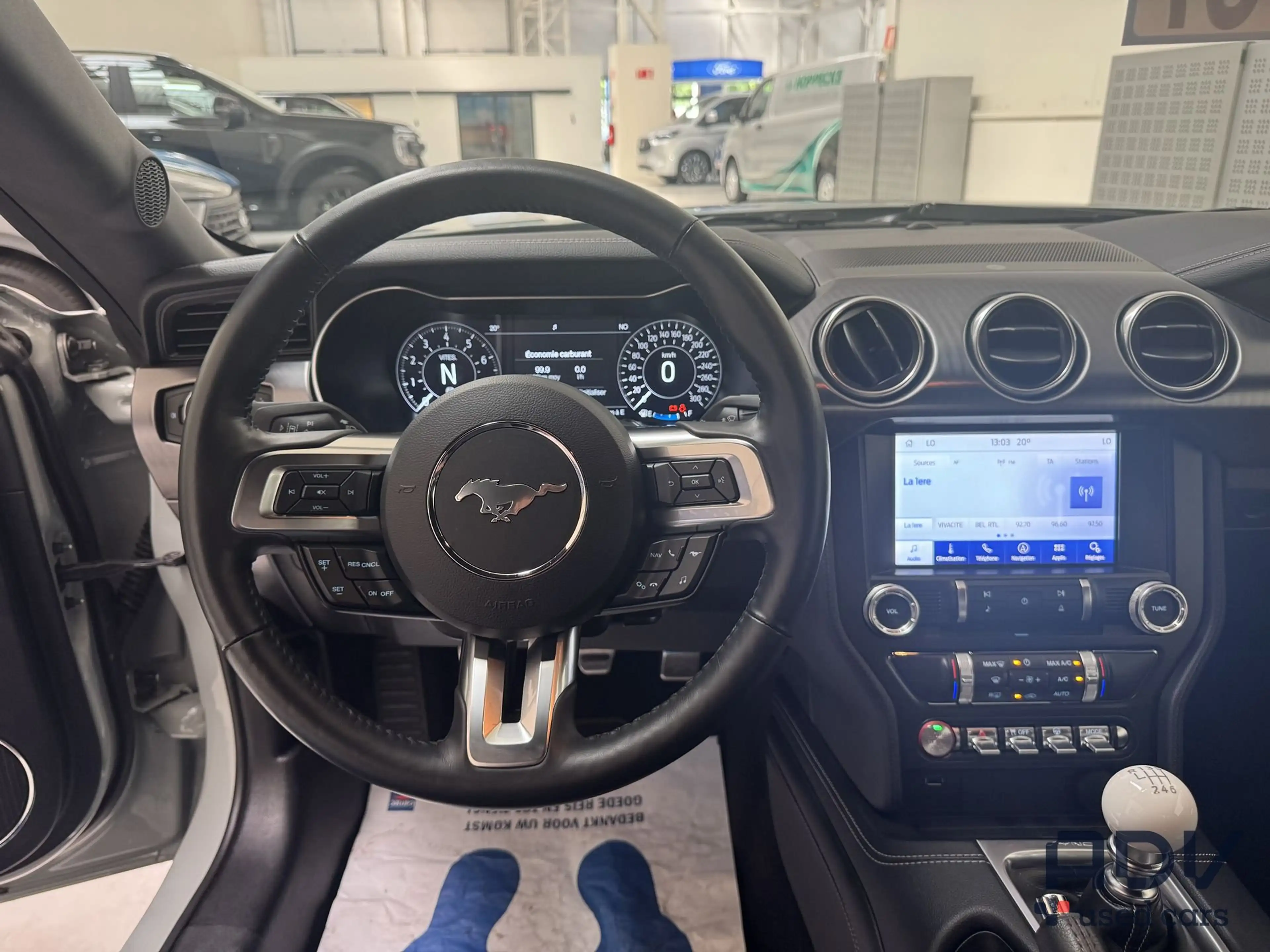 Ford Mustang 5.0 V8 - Mach 1 - Recaro Seats - Manual!! — photo 13