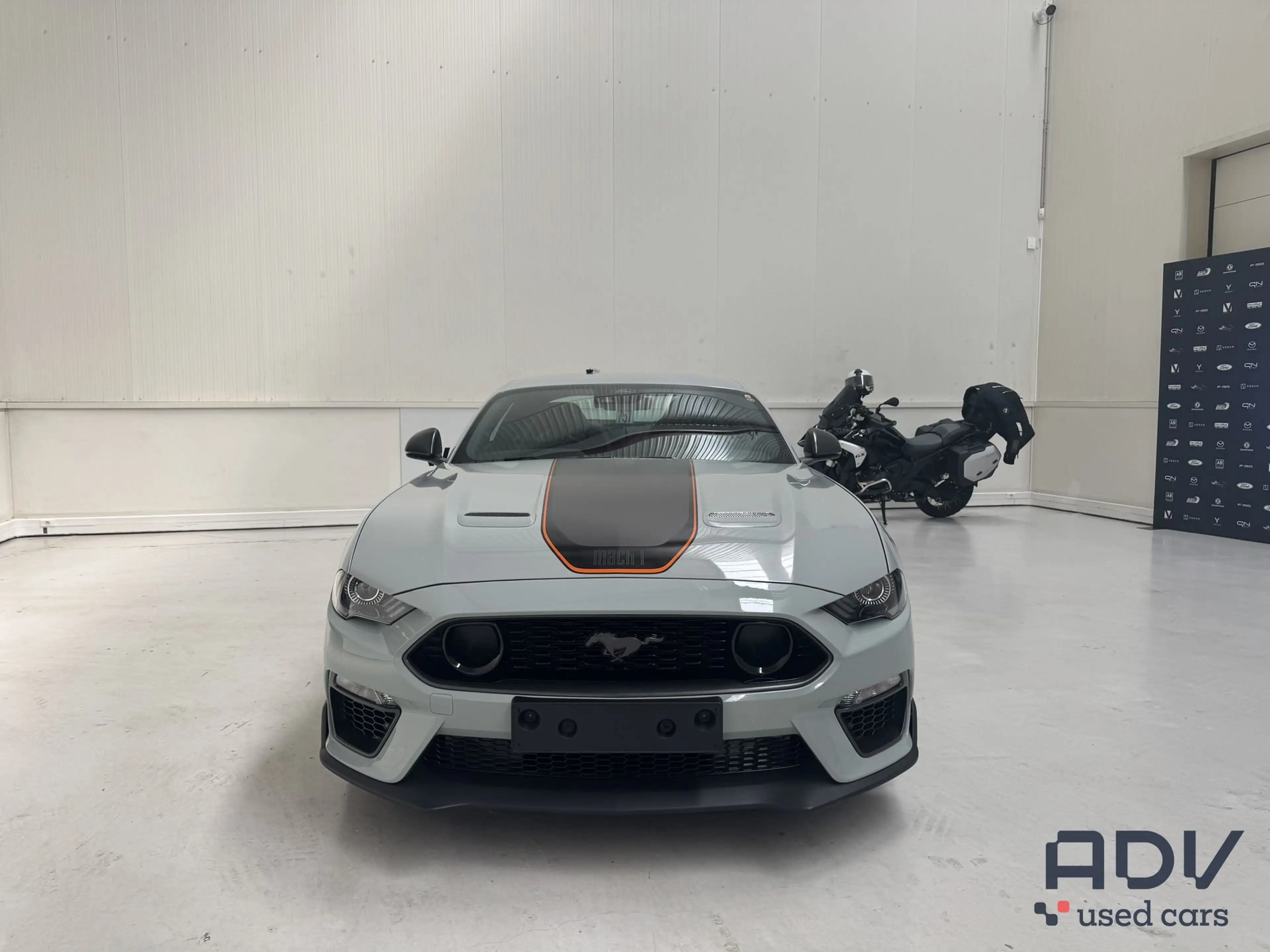 Ford Mustang 5.0 V8 - Mach 1 - Recaro Seats - Manual!! — photo 9