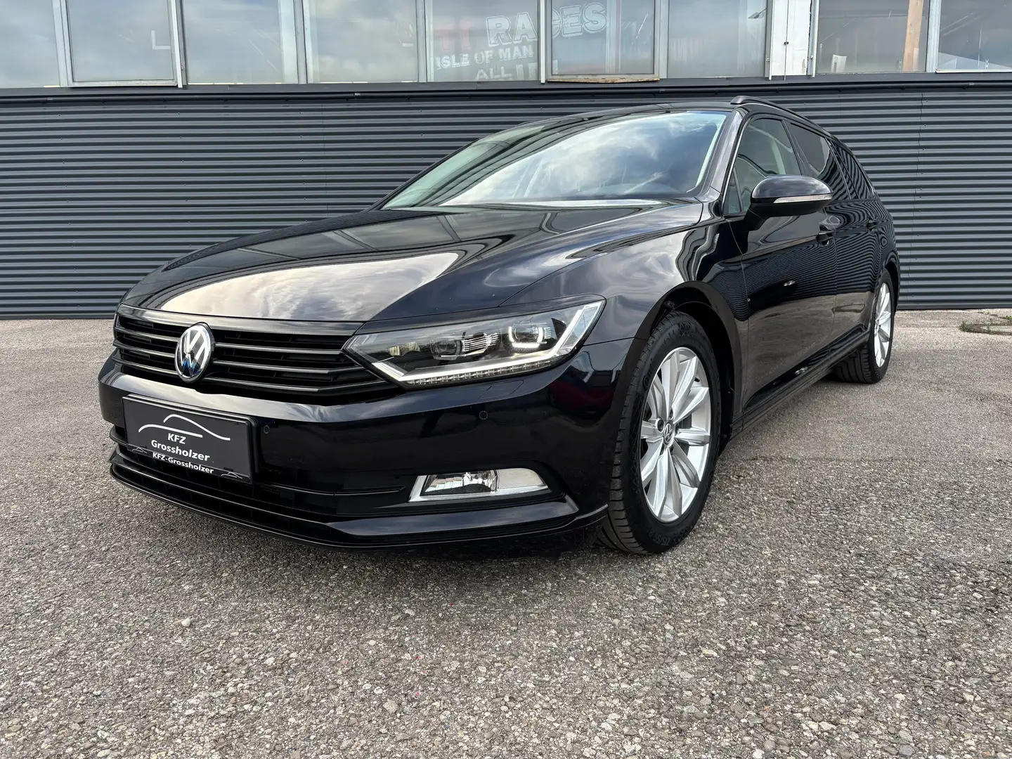 Volkswagen Passat Variant Comfortline BlueMotion "36-MONATE GARANTIE" Schwarz - 2