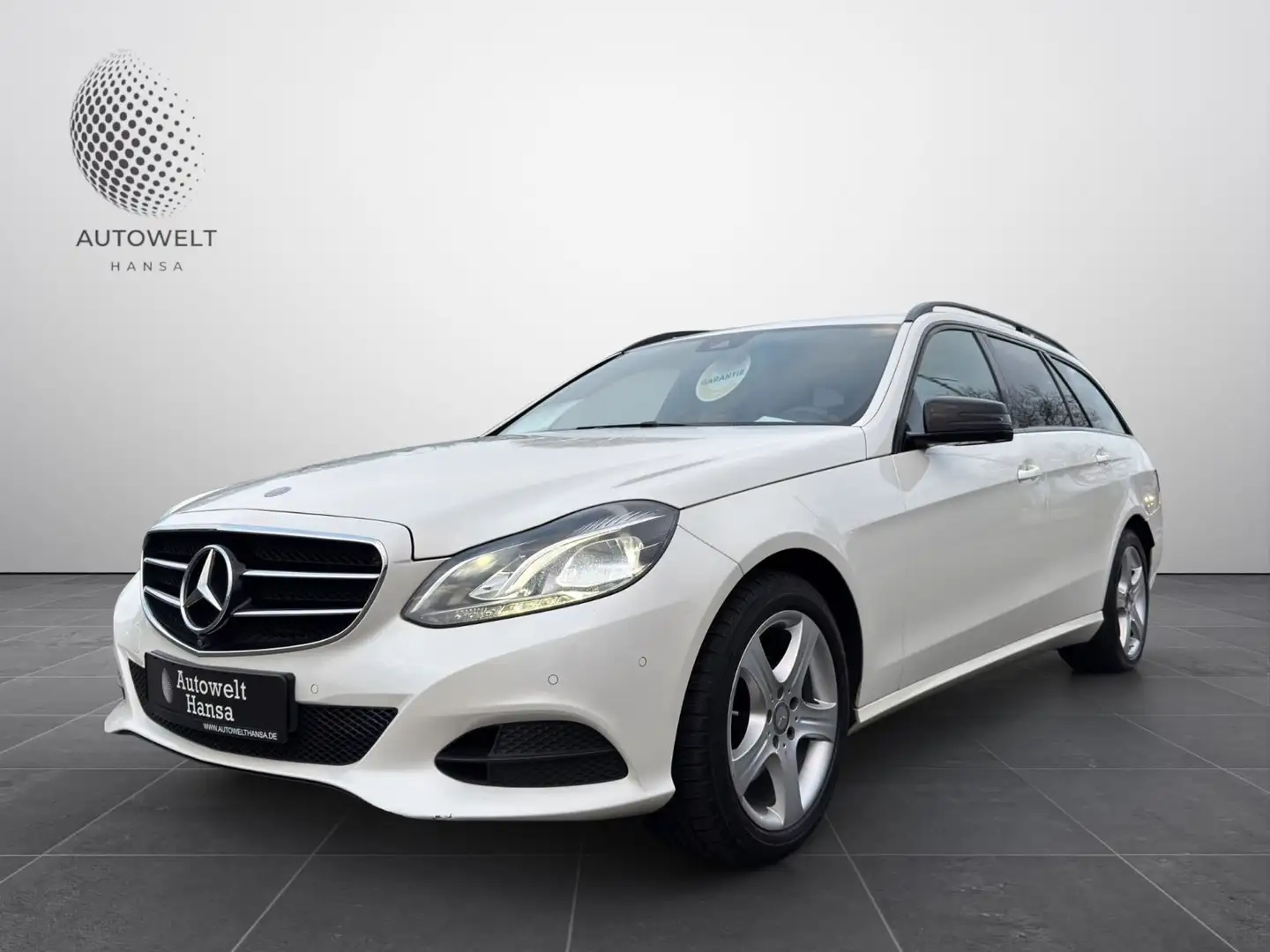 Mercedes-Benz E 200 CDI/ DESIGNO/2.HD/STANDH./H&C/MEMORY/360* bijela - 1