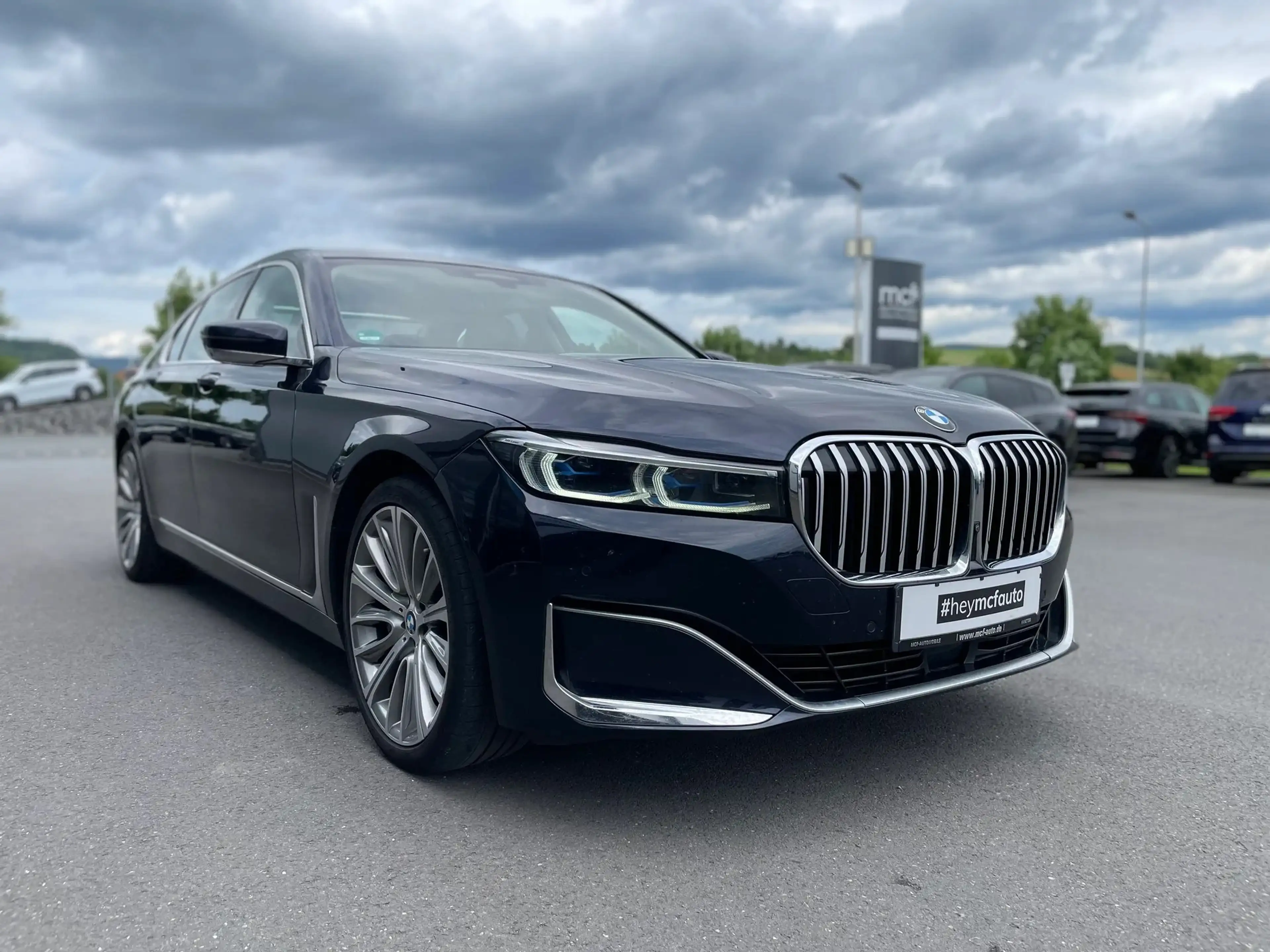 BMW 740 740d xDrive*Laser*Massage*20 Zoll*360°*Standh.* — photo 3