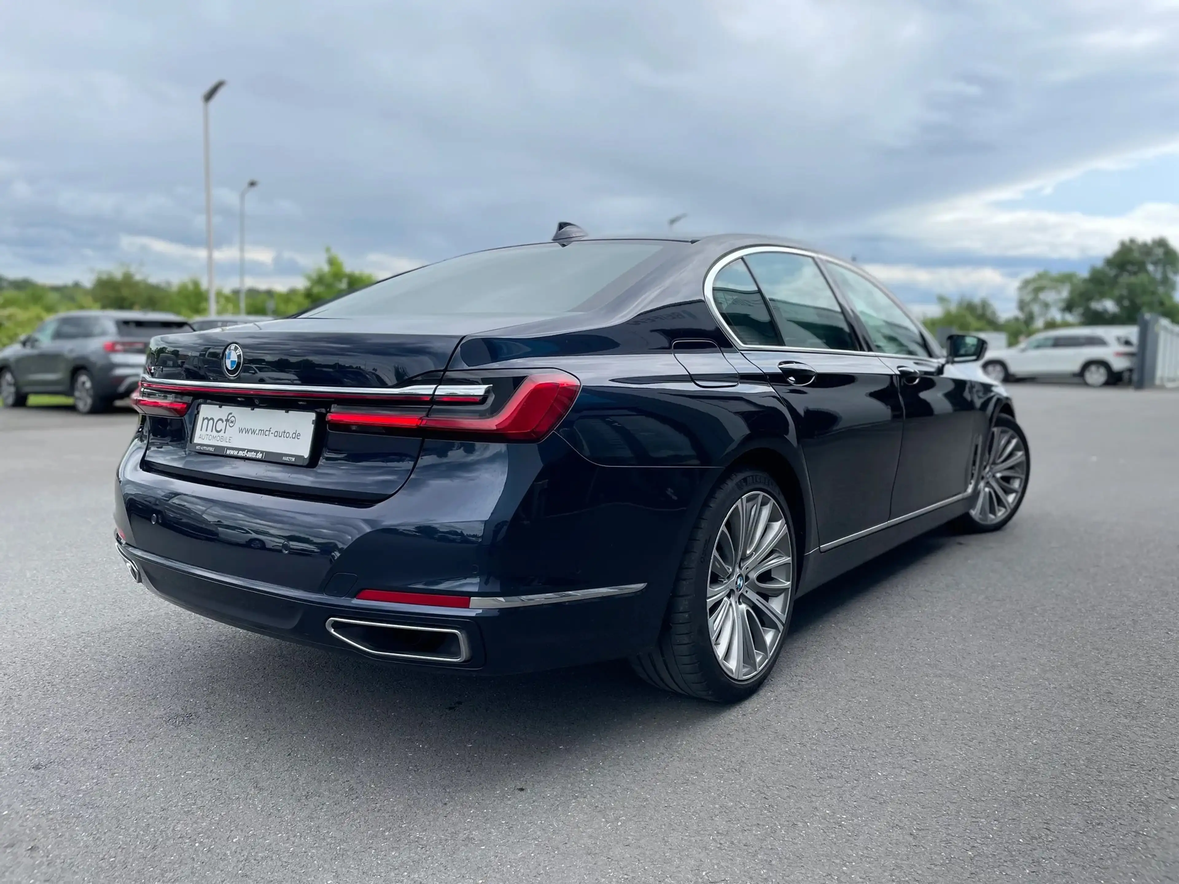 BMW 740 740d xDrive*Laser*Massage*20 Zoll*360°*Standh.* — photo 4