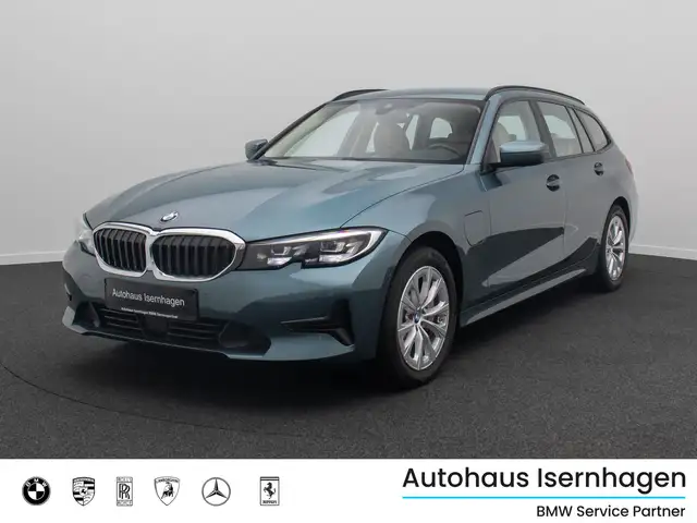 BMW 330 Alarm HUD H K DAB Memory Leder Sport