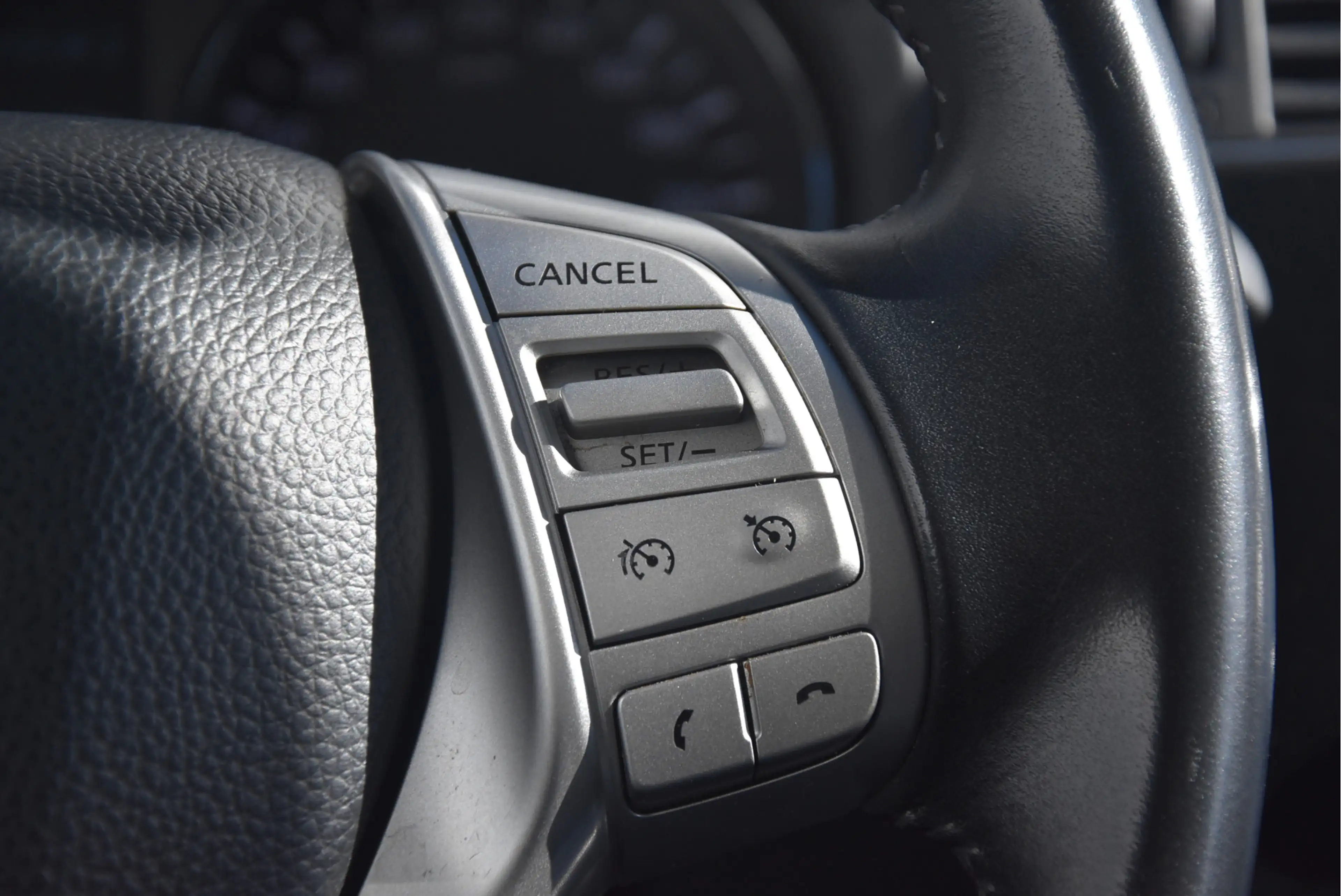 Nissan Pulsar 1.2 DIG-T N-Connecta — photo 6