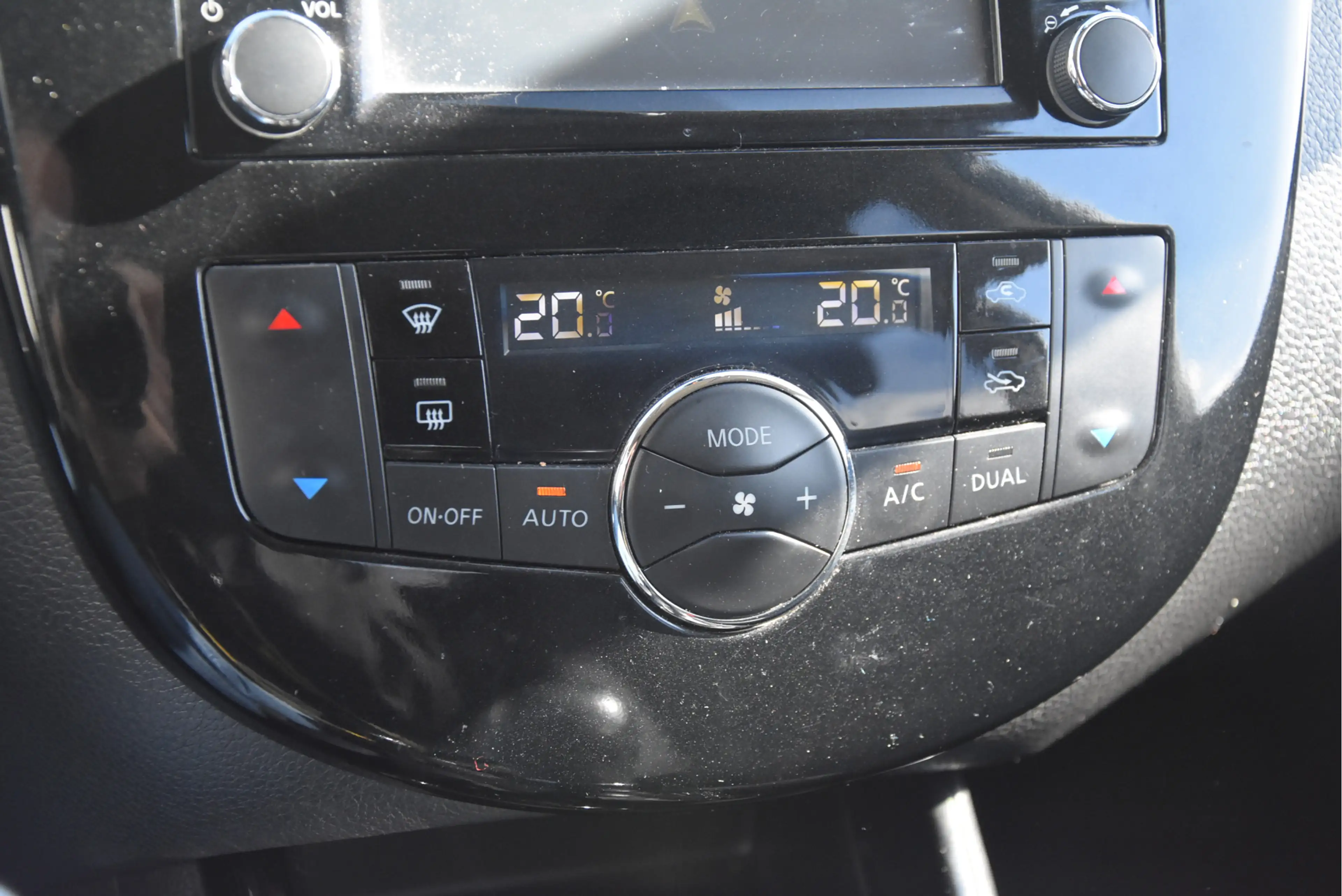 Nissan Pulsar 1.2 DIG-T N-Connecta — photo 9