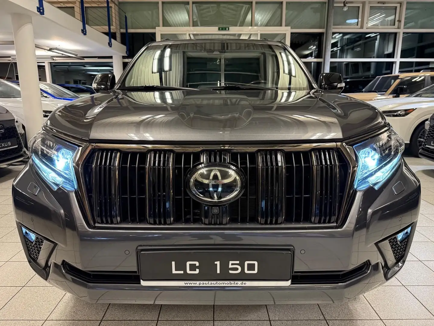 Toyota Land Cruiser 150  "BLACK EDITION"-7-SITZE-360 C.-DVD R-SSD Gris - 1