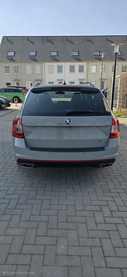 Skoda Octavia Combi 2.0 TSI (Green tec) RS Grau - 2