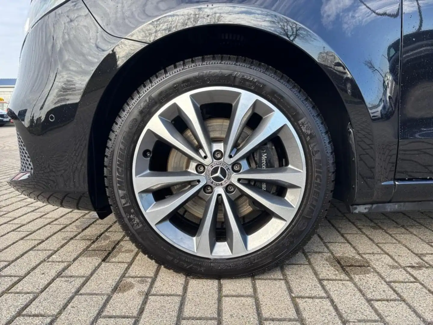 Mercedes-Benz V 220 d EDITION Kompakt 9GT+LED+NAVI+KAMERA Schwarz - 2