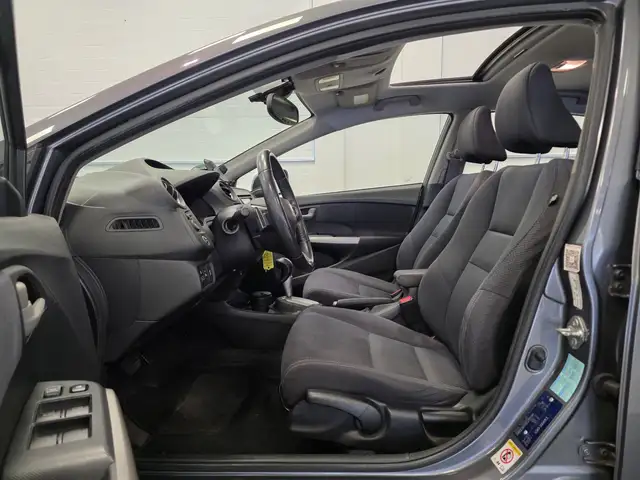 Honda Insight view 9