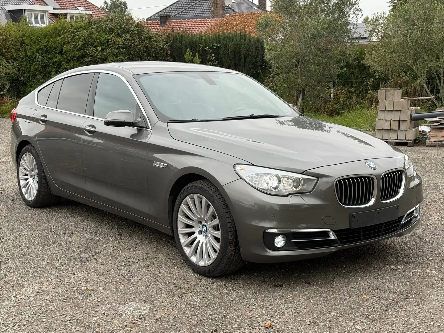 BMW 520 520d Gran Turismo Aut. Luxury Line Grijs - 2